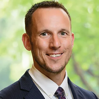 Weber 2024 Headshot 375x325