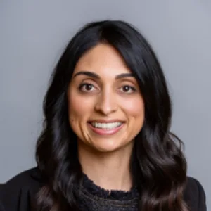 Roohi Kharofa